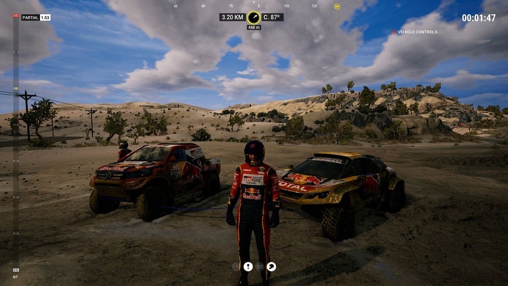 Dakar 18 helping others