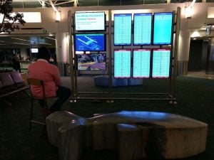 Apex Legends Airport Monitor
