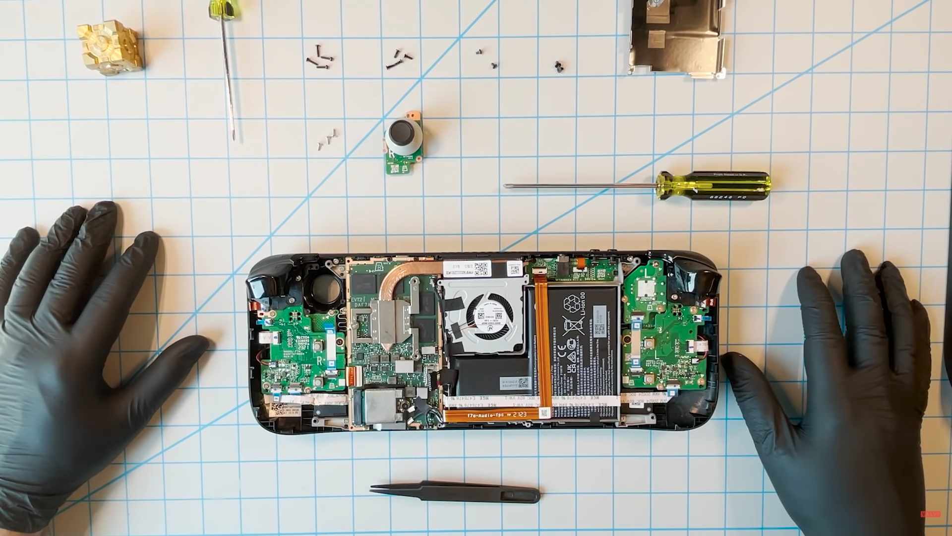 Valve Steam Deck Teardown
