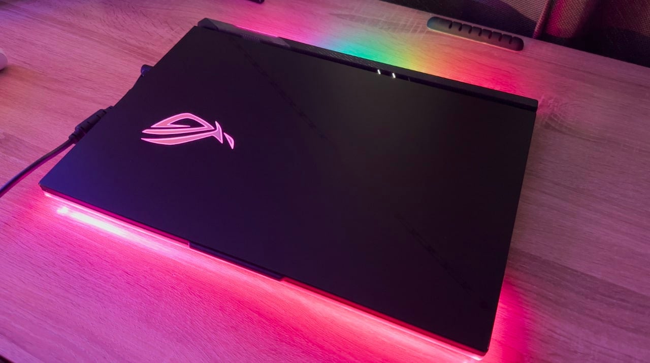 ASUS ROG Strix Scar 18 Review The World’s Most Powerful Gaming