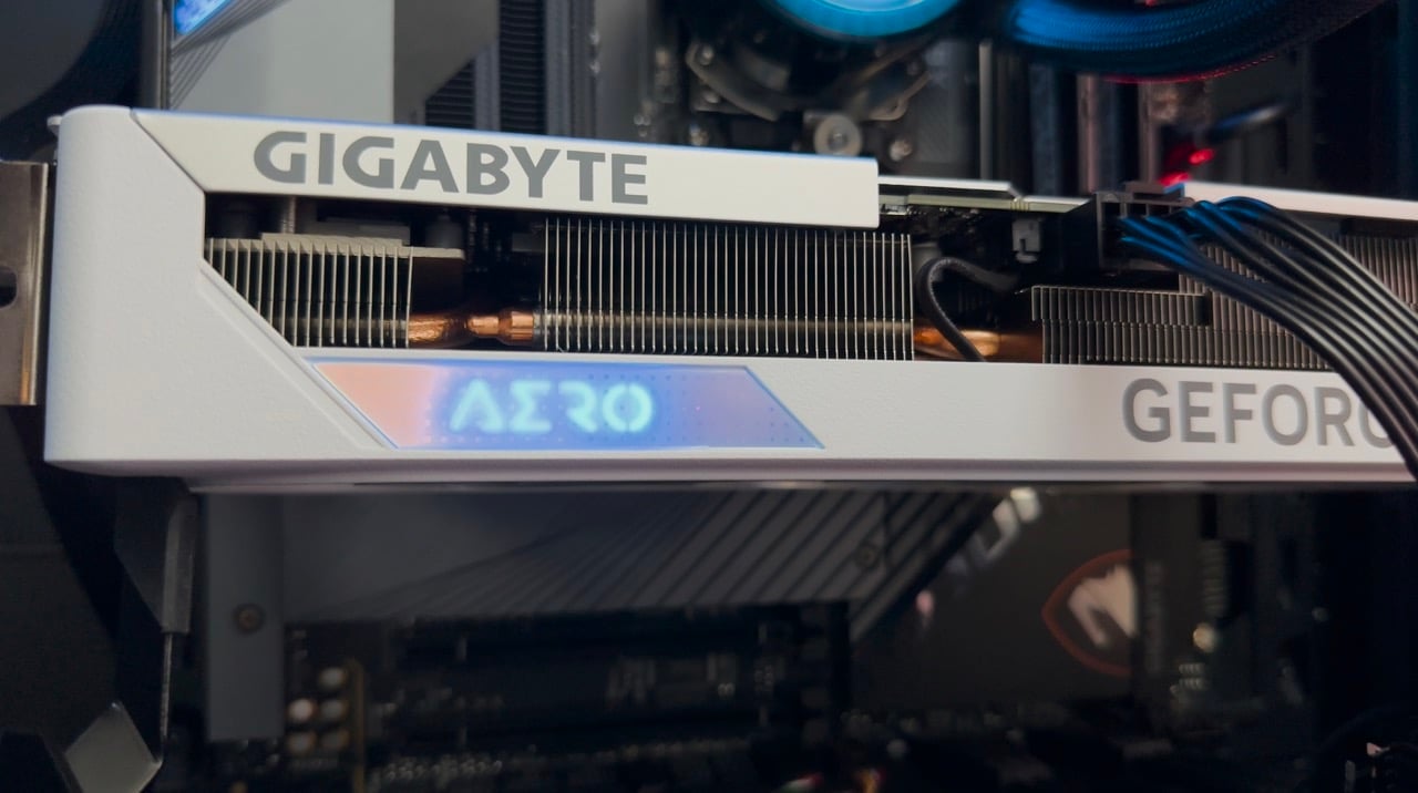 GIGABYTE GeForce RTX 4060 Ti AERO OC 16G Graphics Card