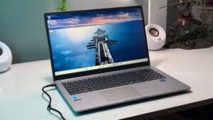 ASUS ExpertBook P1